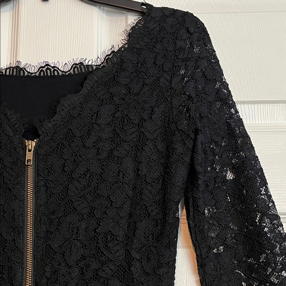 Diane Von Furstenberg Lace Dress (Size: 4) - Picture 7 of 15
